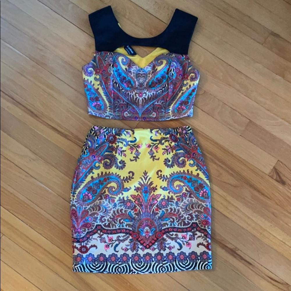 Printed Going Out Set